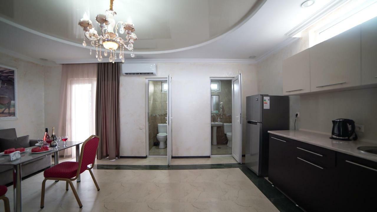 Hotel Progress Batumi Eksteriør bilde